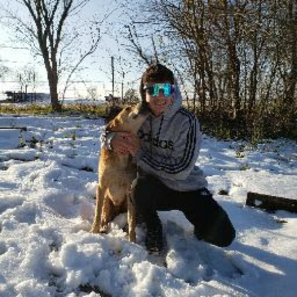 Meet your Posher, Ethan